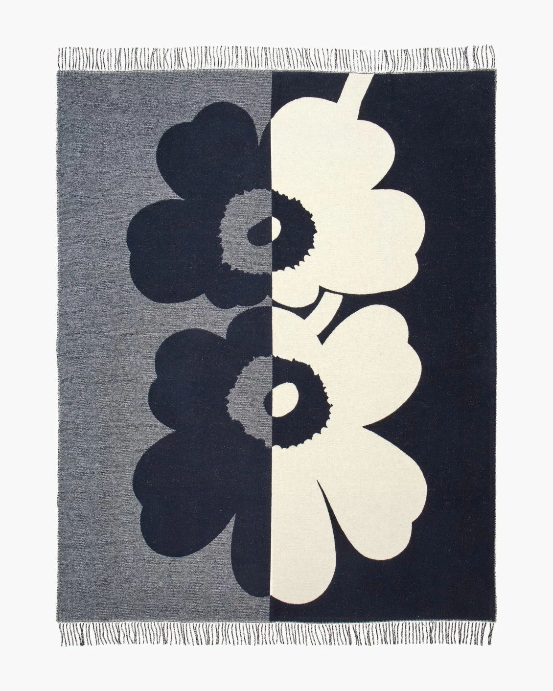 Marimekko Suur Unikko Blanket 2 Marimekko Suur Unikko Blanket - Image 2