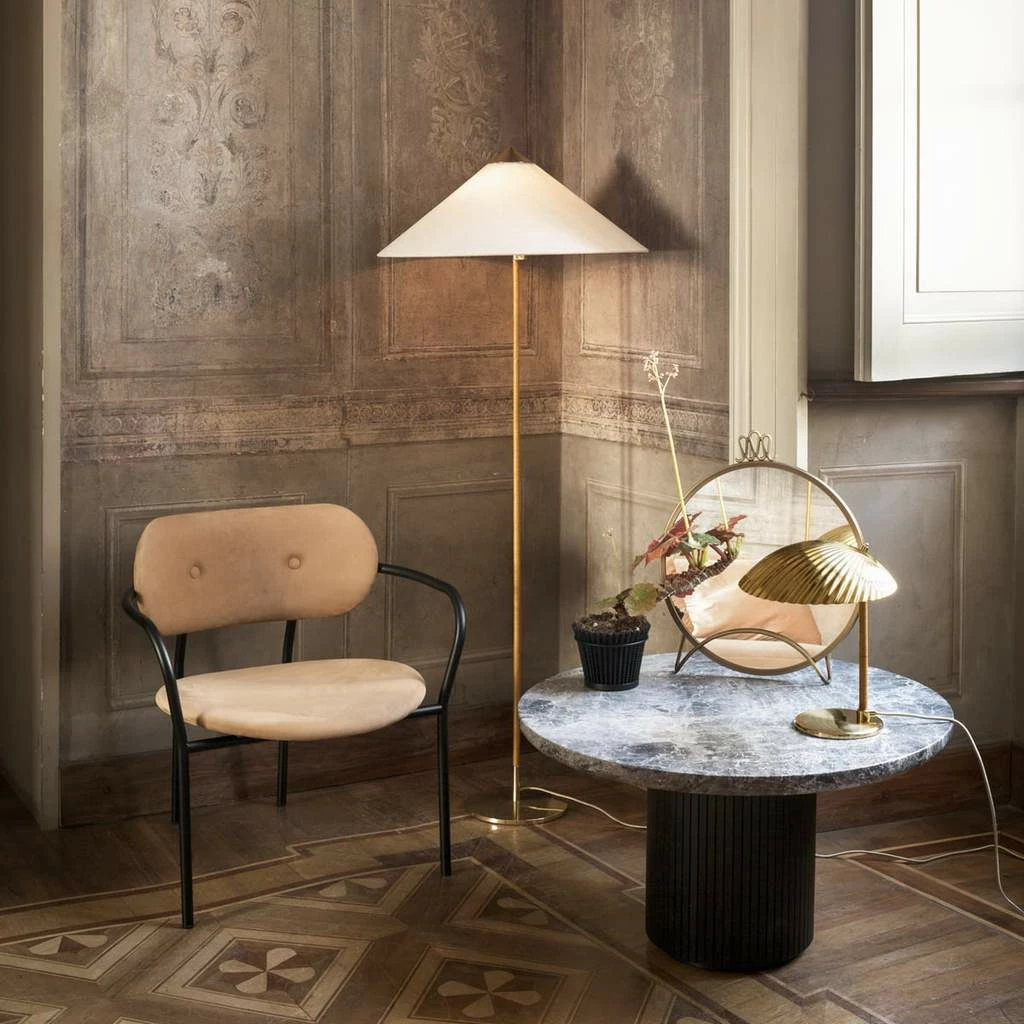 Gubi 9602 Floor Lamp 2 Gubi 9602 Floor Lamp - Image 2