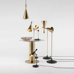 Tom DixonBeat Floor Lamp Brass -Vitra Shop Tom Dixon Beat Floor Lamp Lifestyle 3