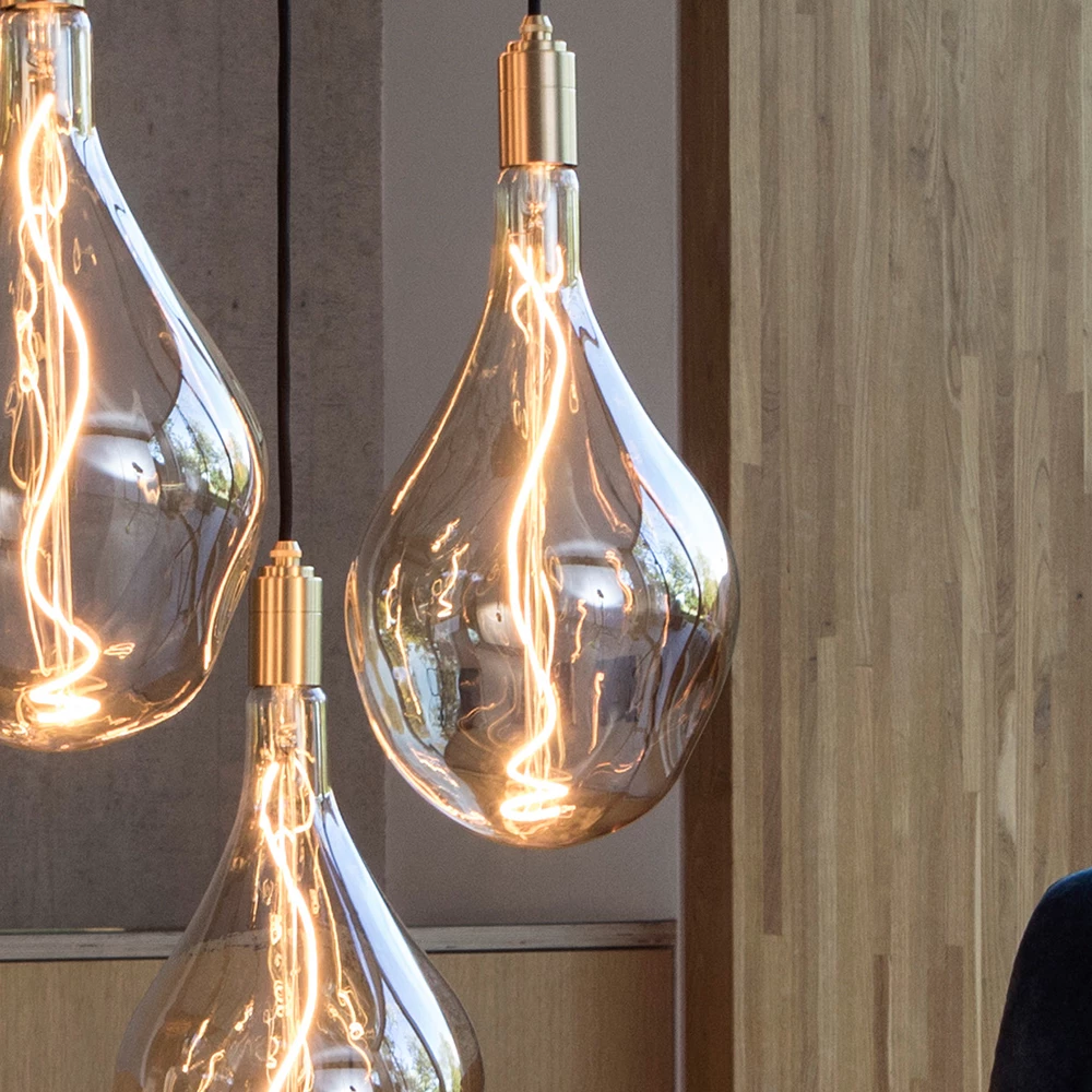 Tala Voronoi III LED Light Bulb 3 Tala Voronoi III LED Light Bulb - Image 3