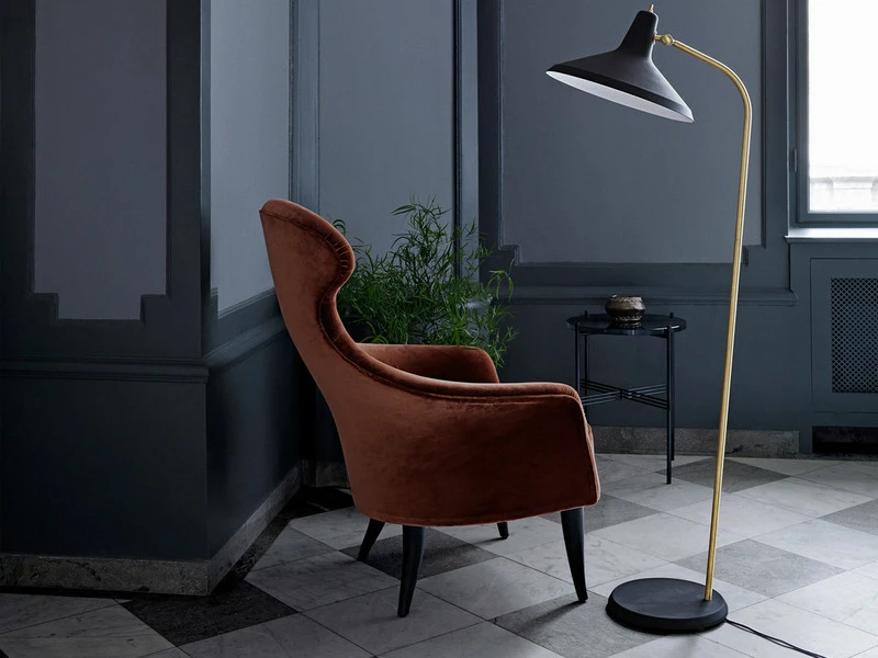 Gubi G10 Floor Lamp 6 Gubi G10 Floor Lamp - Image 6