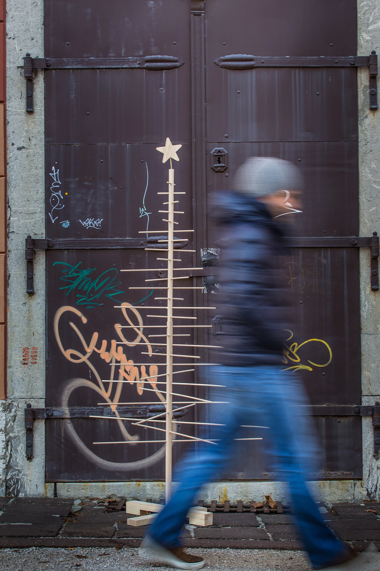 Minima. Wooden Christmas Tree 7 Minima. Wooden Christmas Tree - Image 7