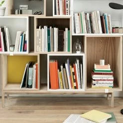 Muuto Leaf Floor Lamp -Vitra Shop muuto leaf floor lamp black lifestyle